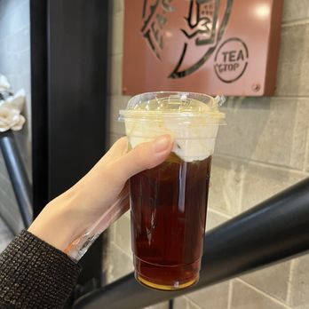 Tea Top - sun moon lake tea with milk foam - Bubble Tea Near Me - Houston, Texas Tea Top - sun moon lake tea with milk foam - Bubble Tea Near Me - Houston, Texas
