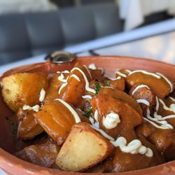 La Paella - Patatas bravas
