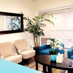 Oliver Cruz, DDS