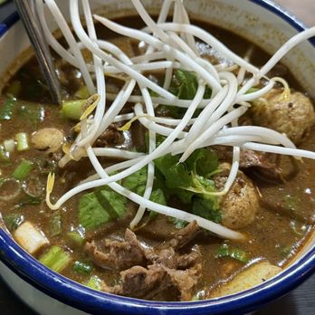 Pui Thai Tapas - Boat noodle with beef - Thai Near Me - Madrid, M