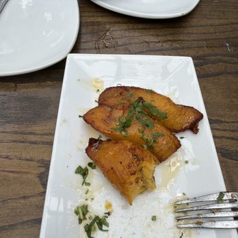 Eclipse di Luna - Beltline - Plantains - Spanish Near Me - Atlanta, Georgia Eclipse di Luna - Beltline - Plantains - Spanish Near Me - Atlanta, Georgia