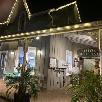 La Grotta On Main - The tiny humble entrance - Italian Near Me - Unionville, Ontario