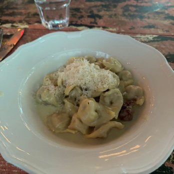 Yeppa & Co - Tortellini Con Crema Di Parmigiano - Cafes Near Me - Atlanta, Georgia Yeppa & Co - Tortellini Con Crema Di Parmigiano - Cafes Near Me - Atlanta, Georgia
