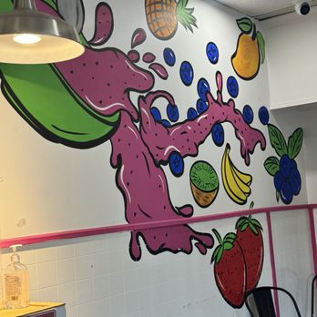 Blendz Friendz - Wall decor - Juice Bars & Smoothies Near Me - East Point, Georgia