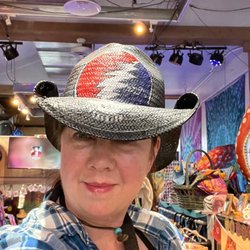Jammin On Maui - Steal this hat!