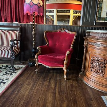 The Old Spaghetti Factory - Italian Near Me - Tacoma, Washington