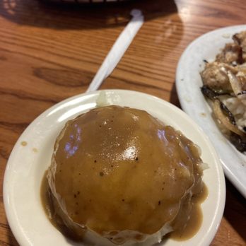 Cafe South - Mashed Potatoes and Gravy - Breakfast & Brunch Near Me - Charlotte, North Carolina Cafe South - Mashed Potatoes and Gravy - Breakfast & Brunch Near Me - Charlotte, North Carolina