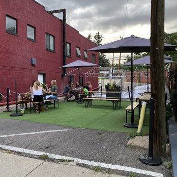 Park Burger - Outdoor dining area - Burgers Near Me - Denver, Colorado Park Burger - Outdoor dining area - Burgers Near Me - Denver, Colorado