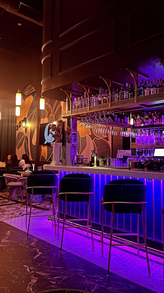 Snowbird Cocktail Lounge & Kitchen, Frisco Roadtrippers