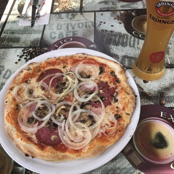 Pizzeria Don Giovanni - Matschiger gehts nicht - Pizza Near Me - Fehmarn, SH