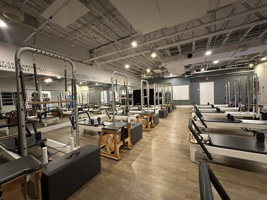 BODYBAR Pilates by null