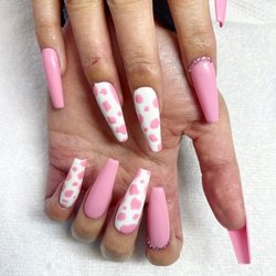 Acrylic set with cow design