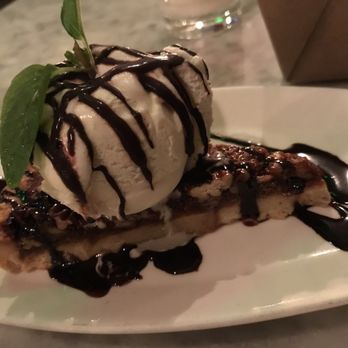 Mua - Pecan tart a la mode - Bars Near Me - Oakland, California Mua - Pecan tart a la mode - Bars Near Me - Oakland, California