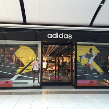 Willowbrook Mall - Adidas Willowbrook Mall #6547 - Shopping Centers Near Me - Wayne, New Jersey