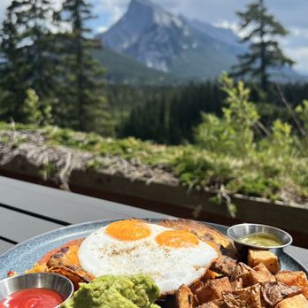The Juniper Bistro - Huevos Rancheros - Canadian (New) Near Me - Banff, Alberta The Juniper Bistro - Huevos Rancheros - Canadian (New) Near Me - Banff, Alberta