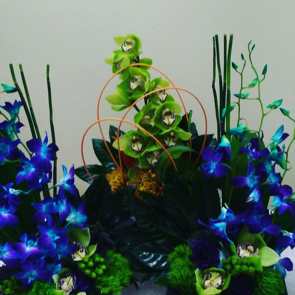 ME NOT FLOWER SHOP 36 Photos & 31 Reviews Florists 15924 W