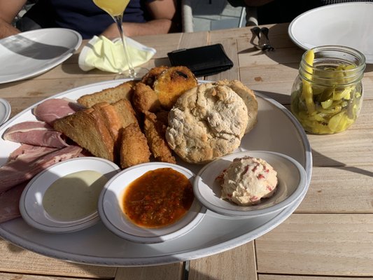 Cindy Lou's Fish House by null