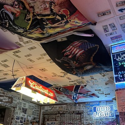 Ouzts' Too Oyster Bar & Grill by null