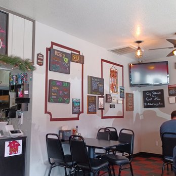 Papa’s House - Pizza Near Me - Tehachapi, California
