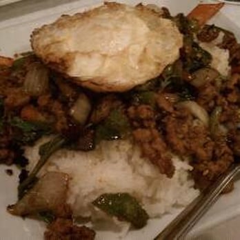 Maile's Thai Bistro - Thai Near Me - Honolulu, Hawaii