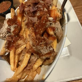 One North Kitchen & Bar - Backyard BBQ Fries - New American Near Me - Chicago, Illinois One North Kitchen & Bar - Backyard BBQ Fries - New American Near Me - Chicago, Illinois