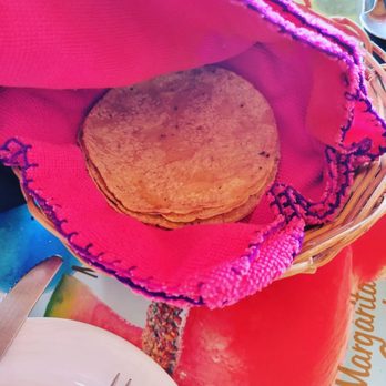 Taco y Tequila - Homemade corn tortilla made from scratc - Tacos Near Me - Cancún, ROO Taco y Tequila - Homemade corn tortilla made from scratc - Tacos Near Me - Cancún, ROO