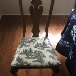 Bernhardt Furniture Outlet - Queen Ann cherry chair