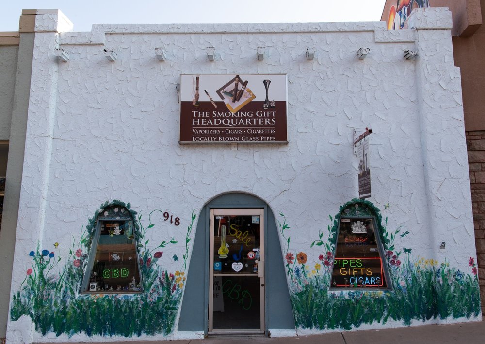 THE SMOKING GIFT HEADQUARTERS Updated September 2024 23 Photos