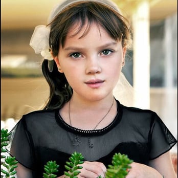 Kiss & Make-Up - Tween & Teen Makeup Applications by Kiss and Makeup - Makeup Artists Near Me - Los Gatos, California Kiss & Make-Up - Tween & Teen Makeup Applications by Kiss and Makeup - Makeup Artists Near Me - Los Gatos, California