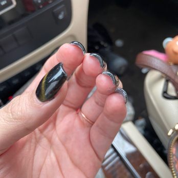 Tiny Nails & Spa - Look at the messiness - Nail Salons Near Me - Gig Harbor, Washington