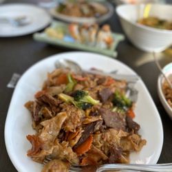 Sabaidee Thai & Sushi Bar