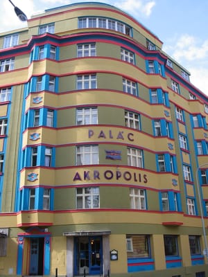 Palac Akropolis by null