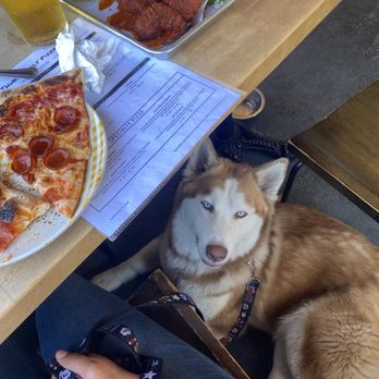 Thunderbolt Pizza - Dog friendly Patio - Pizza Near Me - Long Beach, California