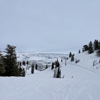 Snowbasin Resort - Ski Resorts Near Me - Huntsville, Utah