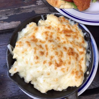 Duke's Grocery - Mac and cheese - Pubs Near Me - Washington, DC, District of Columbia