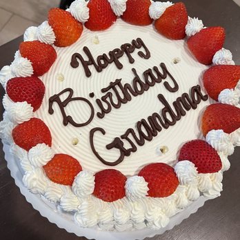 Cake Kobo - Strawberry cake 8 inch - Bakeries Near Me - Torrance, California Cake Kobo - Strawberry cake 8 inch - Bakeries Near Me - Torrance, California