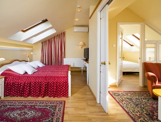 Hotel Julian by null