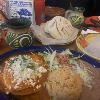 LA VECINDAD - Huevos rancheros, cafe de olla, pan dulce - Tacos Near Me - Las Vegas, Nevada LA VECINDAD - Huevos rancheros, cafe de olla, pan dulce - Tacos Near Me - Las Vegas, Nevada