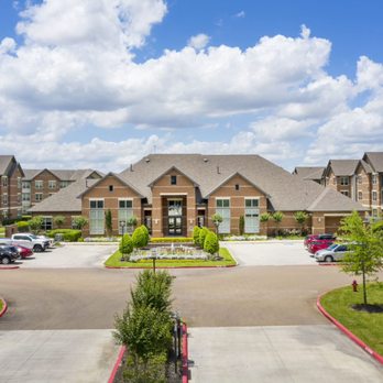 Avaya Kingwood - Community Entrance - Apartments Near Me - Kingwood, Texas Avaya Kingwood - Community Entrance - Apartments Near Me - Kingwood, Texas