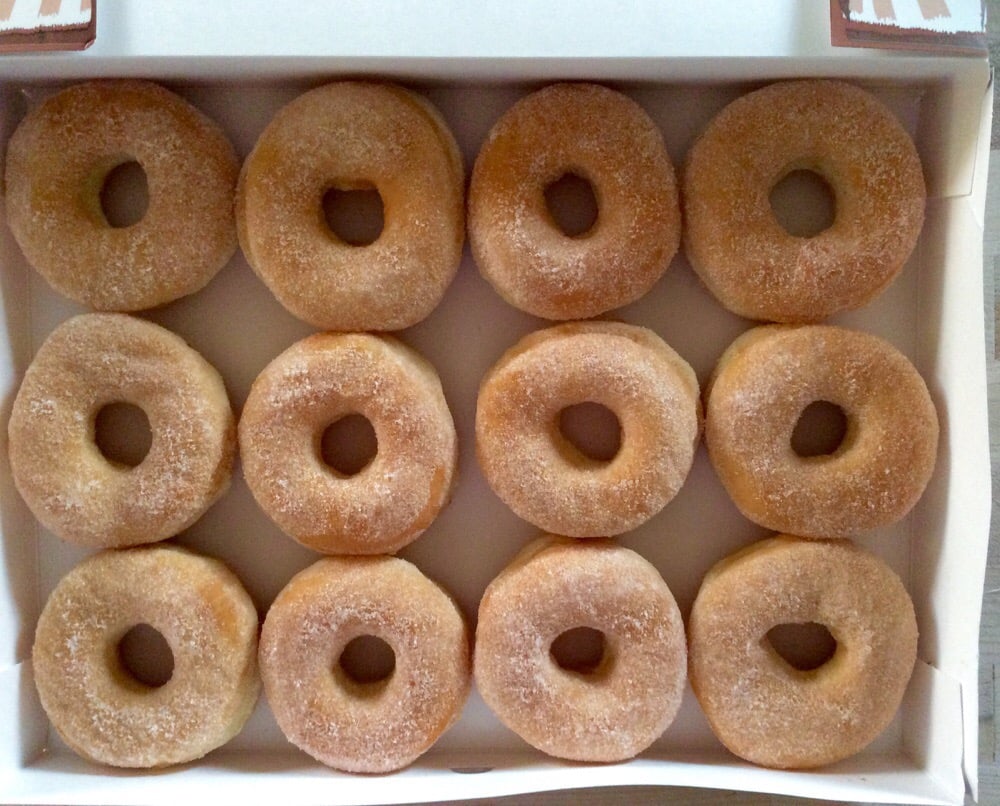 The Donut Palace Logo