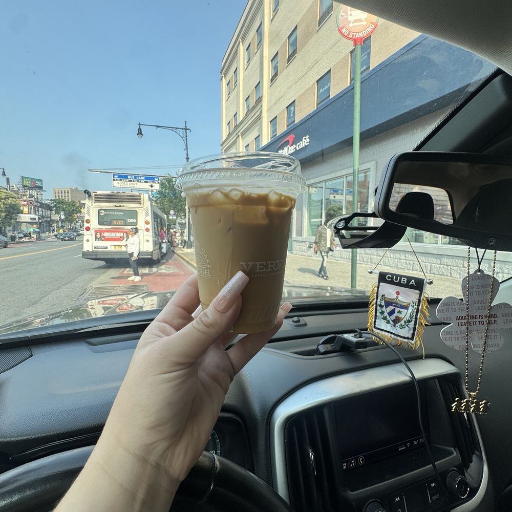 Capital One Café - Banks & Credit Unions Near Me - Bronx, New York