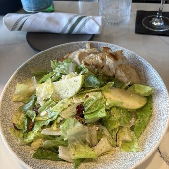 The Goldfinch - Gorgonzola granny smith apple salad with grilled chiken - New American Near Me - Irvine, California The Goldfinch - Gorgonzola granny smith apple salad with grilled chiken - New American Near Me - Irvine, California