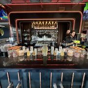 Еркек еркектің етін сорады