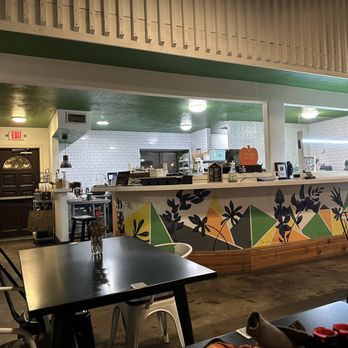 The Wheel Kitchen - Interior space with open kitchen - Cafes Near Me - Tomball, Texas