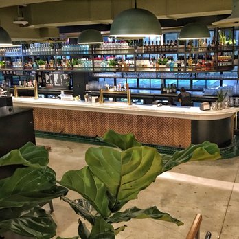 Chefs Hall - Tokyo smoke for coffee and drinks - Food Court Near Me - Toronto, Ontario