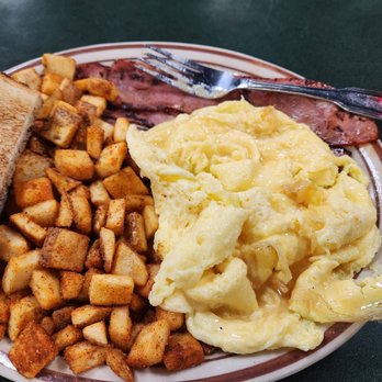 Egg Works - Check out thise eggs. That is supposed to be scrambled soft. - American Near Me - Henderson, Nevada Egg Works - Check out thise eggs. That is supposed to be scrambled soft. - American Near Me - Henderson, Nevada