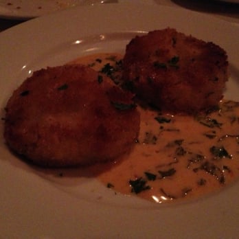 Dal Rae Restaurant - Crab cakes - Steakhouses Near Me - Pico Rivera, California Dal Rae Restaurant - Crab cakes - Steakhouses Near Me - Pico Rivera, California