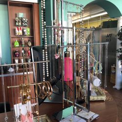 Glo Bar Tanning Salon