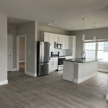 Laura's Cleaning Services - Kitchen - Home Cleaning Near Me - Harvest, Alabama