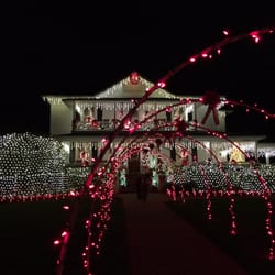 Church Street Christmas - Well decorating light house